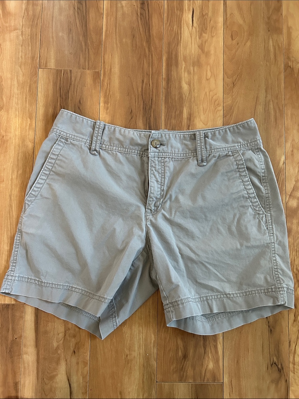 Eddie Bauer cotton khaki shorts - vintage